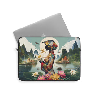 Vietnamese Queen - Laptop Sleeve
